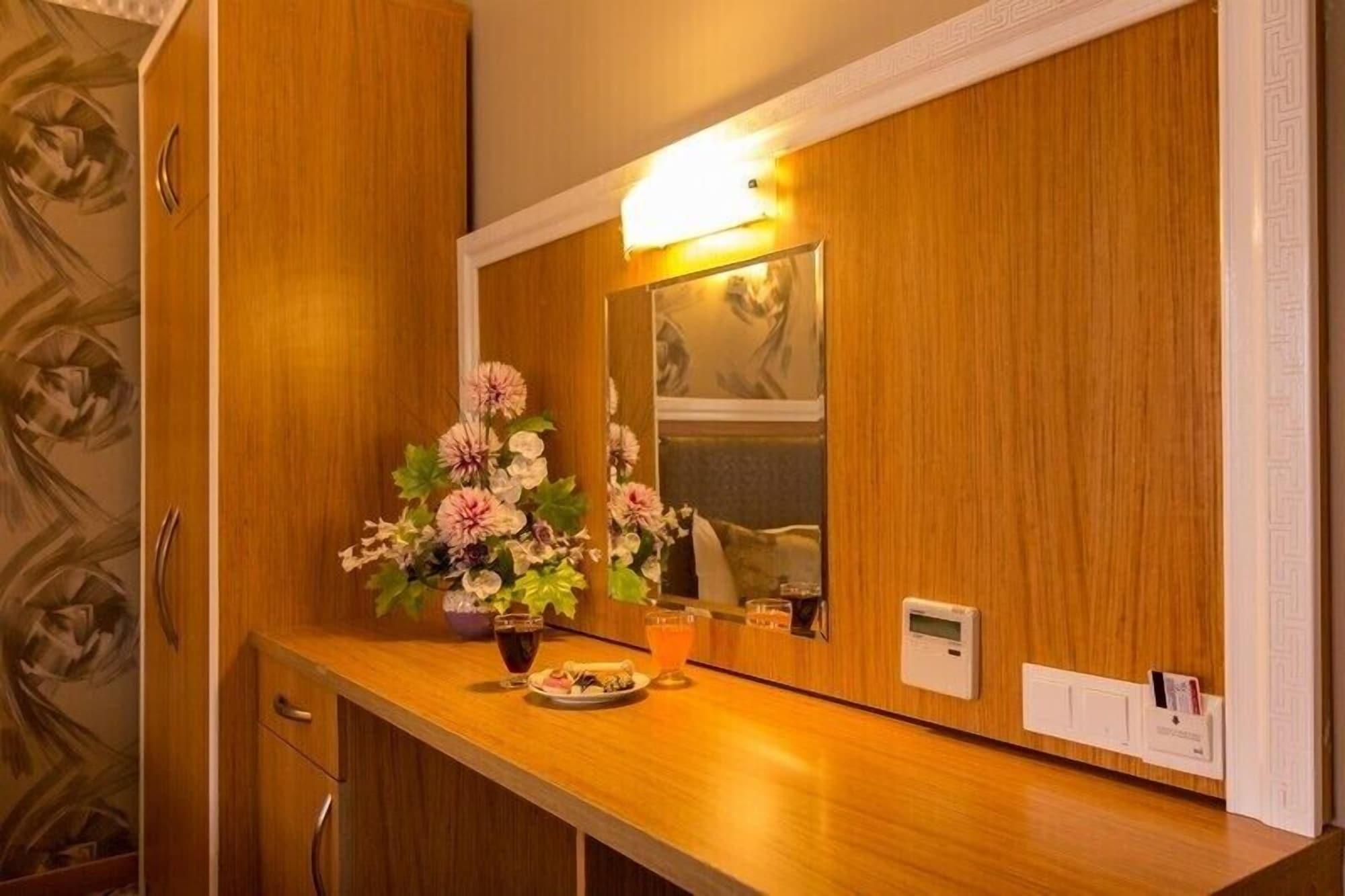 איסטמבול Grand Rosa Hotel מראה חיצוני תמונה