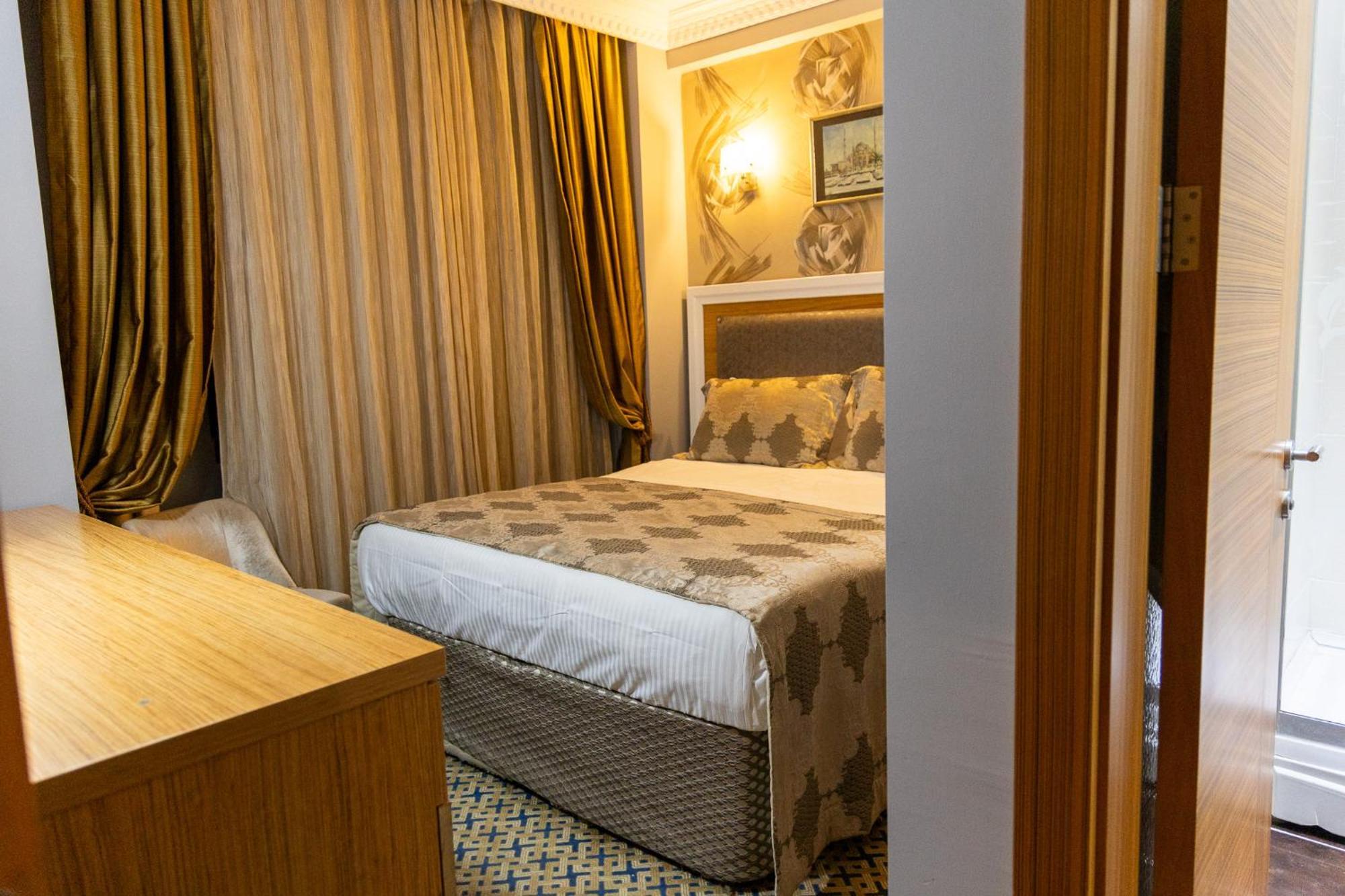איסטמבול Grand Rosa Hotel מראה חיצוני תמונה