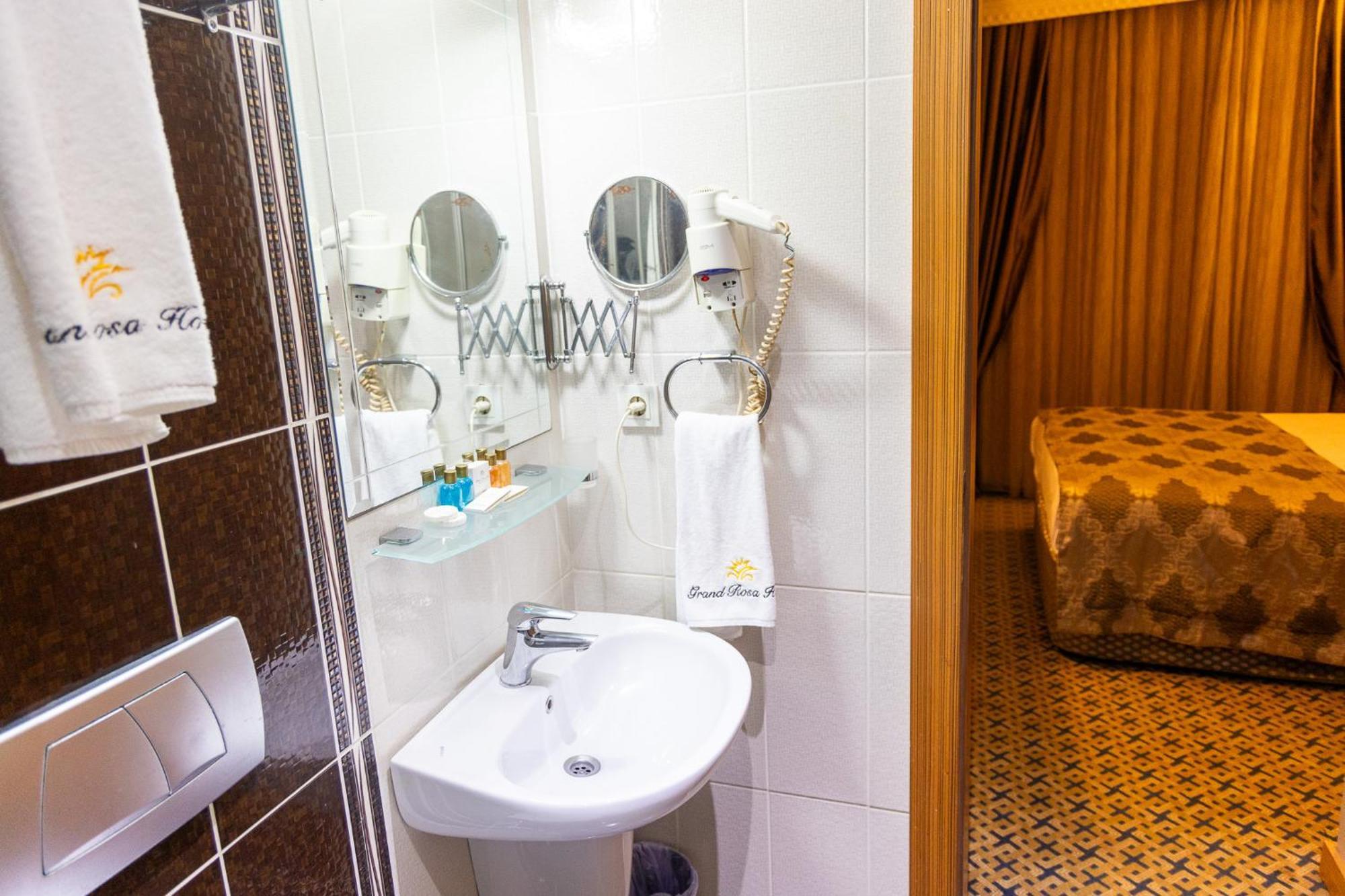 איסטמבול Grand Rosa Hotel מראה חיצוני תמונה
